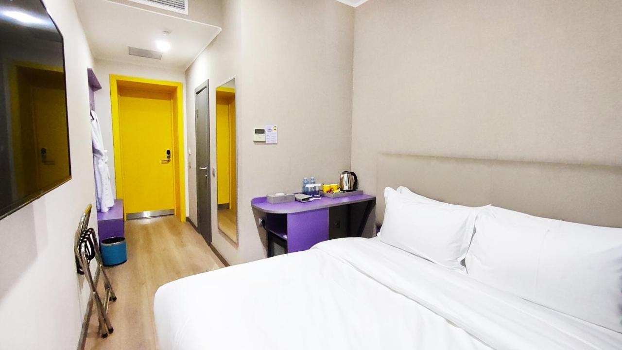 City Hotel Schymkent Exterior foto